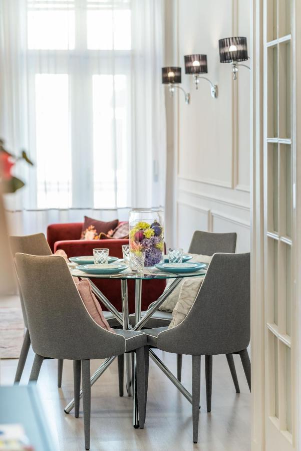 Milano Design Apartment City Center With Ac Будапеща Екстериор снимка